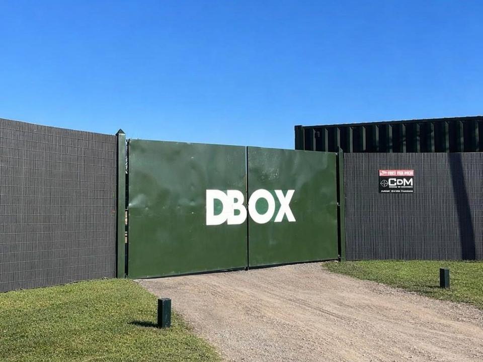 DBox - Aeropuerto en General Líber Seregni, Canelones, foto 1 de 4